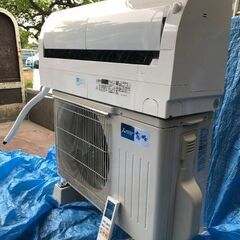 霧ケ峰三菱ルームエアコン８畳用MSZ-R2522-W　２０２２年中古品の画像
