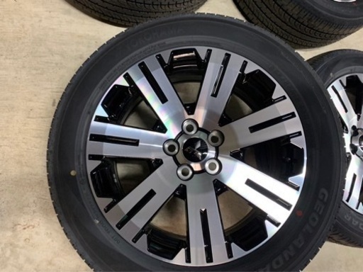 デリカD5 タイヤホイールセット　225/55/R18