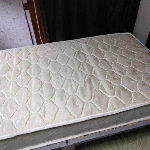すのこベッド
