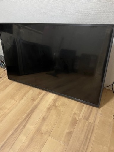 テレビ　55インチ　液晶割れてます