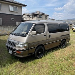 ハイエース100系　低走行の画像