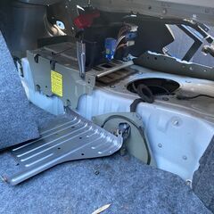 143257 スカイライン　HR33　現状車　部品取済不動　書類有の画像