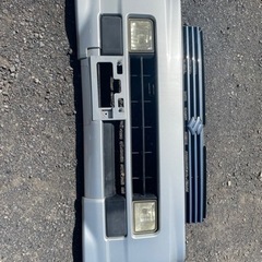 スズキエブリィワゴン　ＤＡ６４Ｗ　フロントバンパーシルバー