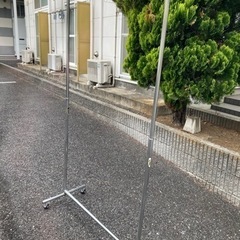 ハンガーラックの画像