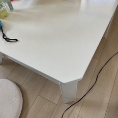 正方形　こたつ兼テーブル　2000円→1500円　値下げ