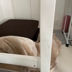 二段ベットの画像