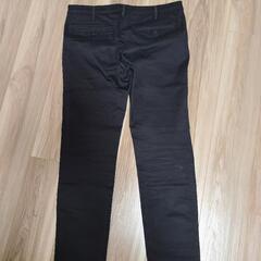 UNIQLO　ストレッチパンツの画像