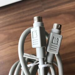 Apple 純正８ピン端子ケーブル