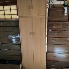 収納棚　タンスなどなど　無料で〜の画像