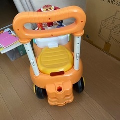 アンパンマン　車　乗り物　おもちゃ　の画像