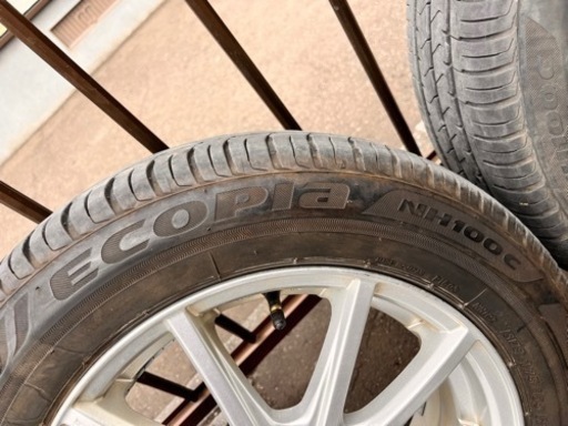 【取引中！！】BRIDGESTONE エコピア NH100C 175/65R15 2018年製7分山 バランス調整済バルブ新品 15×