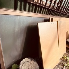 無料です‼︎ どなたがもらってください‼︎ 解体から出た畳12枚、タタミ、使えそうな物から汚れた物も混在してます。の画像
