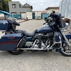 ハーレー FLHX1580