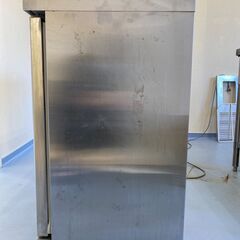 業務用冷蔵庫の画像