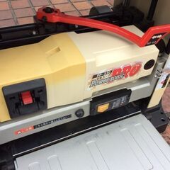 パオック PP-330 自動カンナ【市川行徳店】【店頭取引限定】【中古】管理番号：ITIKSD7CKCSOの画像