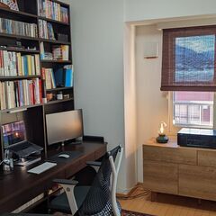 壁面収納引き出し付きデスク (チェスト付き)の画像