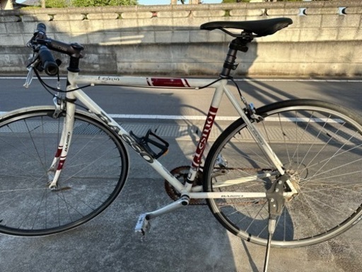 バッソのクロスバイクです！