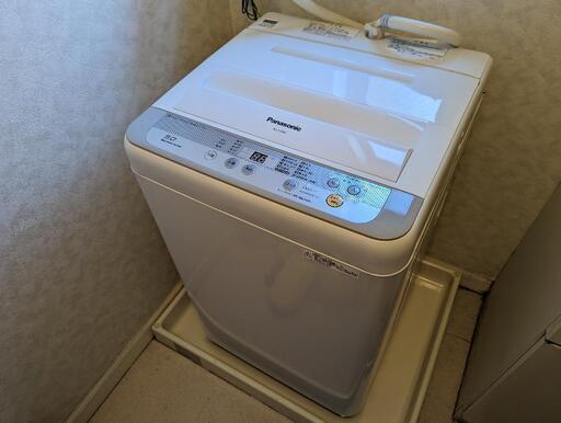 洗濯機 5kg　Panasonic NA-F50B9