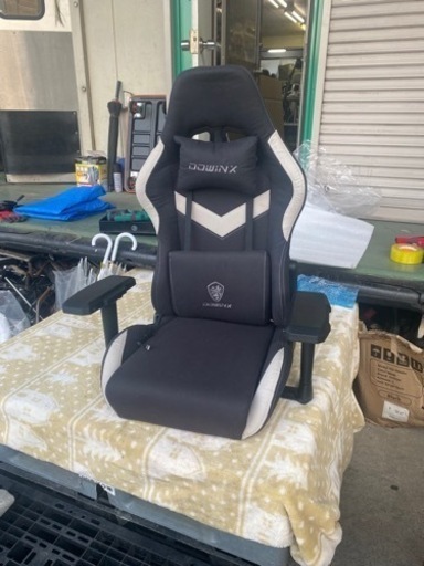 新品　訳有り　座椅子　ゲーミングチェア