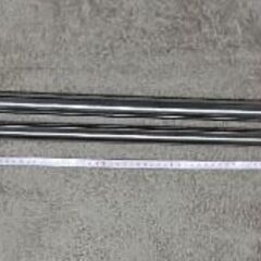イオンのステンレス伸縮物干し竿(210～300cm)、譲ります。の画像