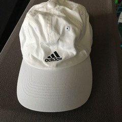決定adidas キャップ 白 休日セール1900→1000円
