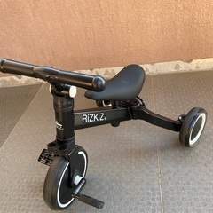 【値下げ！】RiZKiZ 2in1 折たたみ三輪車 二輪車 2W...