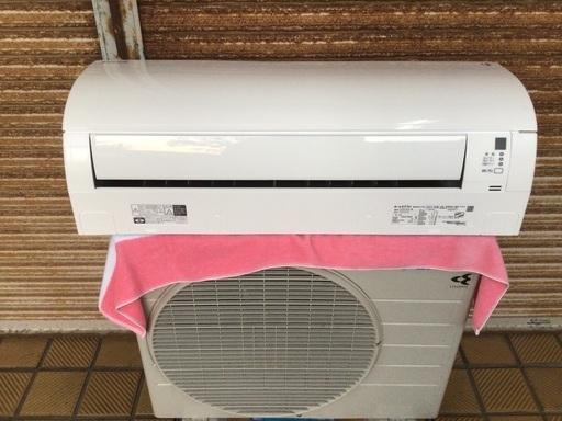 ダイキン冷暖房エアコン　2021年製　8畳用~　1シーズン使用　ポンプダウン済み　取り付け相談あり