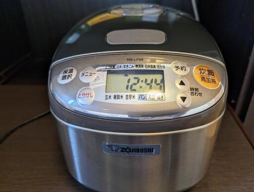 (商談中)象印　3合炊き炊飯器　マイコン炊飯ジャー