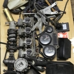 FZR750 2LM