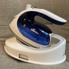 今月限定出品！　東芝　スチームアイロン　TA-FV430