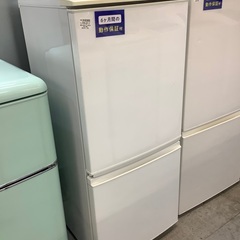 SHARP 2ドア冷蔵庫　SJｰ14YｰW 2014年製　137L 変色、ヤケ有　売場展開中！！！