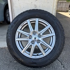 HONDA ヴェゼル スタッドレスタイヤ