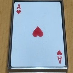 塩化ビニール製 トランプ ①ケース傷あり 柄違いも掲載してます。の画像