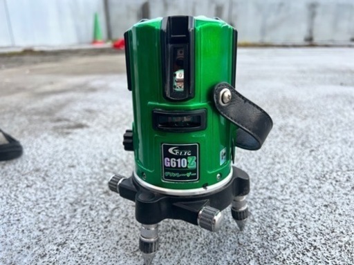 レーザー墨出し