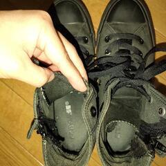 コンバース　ハイカットの画像