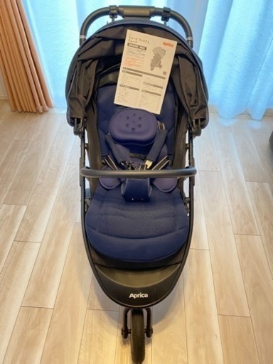 アップリカ　スムーブプレミアム　ベビーカー