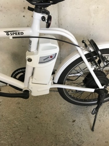 電動アシスト付き自転車(白)