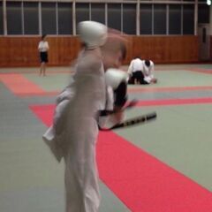 空手・キックボクシングの練習メンバー募集中！「初心者・経験者・女性会員大歓迎！楽しく汗を流しましょう！の画像