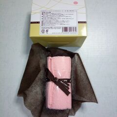 新品未使用　　ケーキ型プチタオルの画像