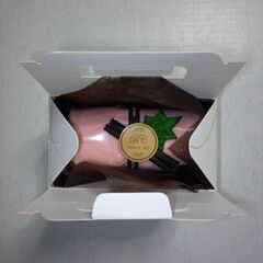 新品未使用　　ケーキ型プチタオルの画像