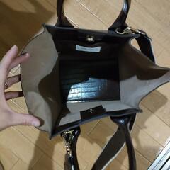 ショルダーバッグ　ハンドバッグの画像