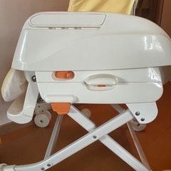 プーさんのハイローチェアーの画像