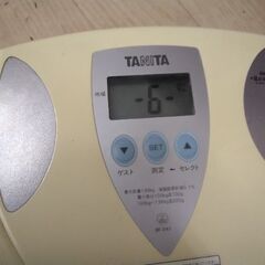 タニタ 体脂肪計 体重計の画像