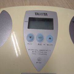 タニタ 体脂肪計 体重計の画像