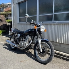 YAMAHA ヤマハsr400 FI 2020年　ノーマル　高年式の画像