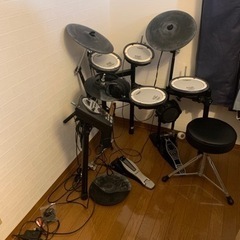 電子ドラム　Rolandの画像