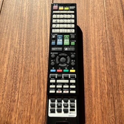 SHARP AQUOS 液晶テレビ　60インチ