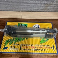 カメラ　三脚の画像