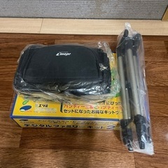 カメラ　三脚の画像