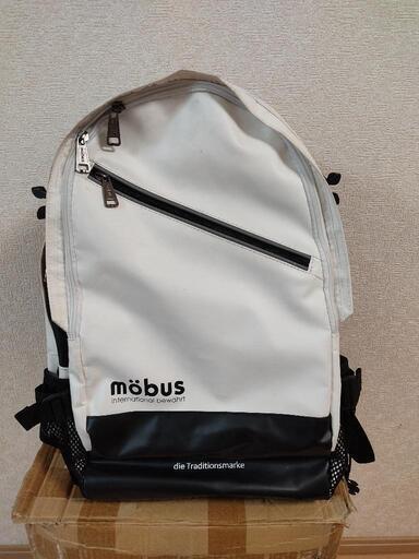 mobus リュック　バックパック　白　ホワイト
